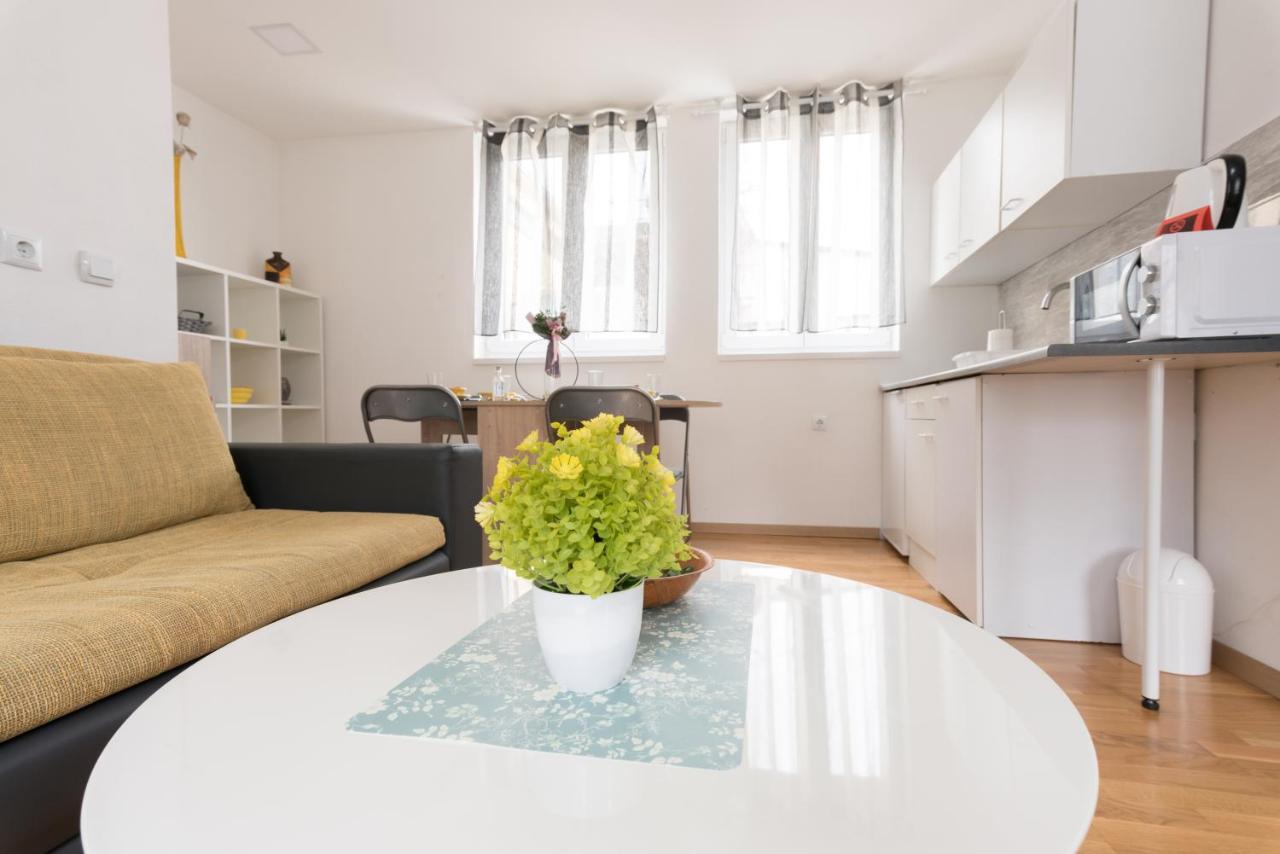 Apartmani Kod Marka Pozega Exterior photo